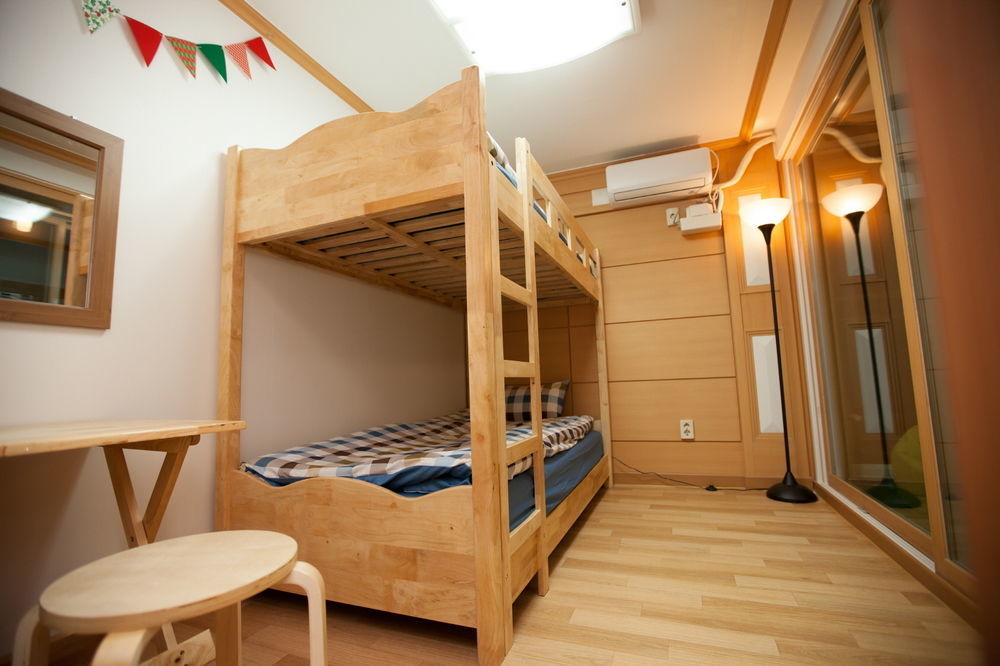 The Blossom Yeonnam Guesthouse Seul Dış mekan fotoğraf
